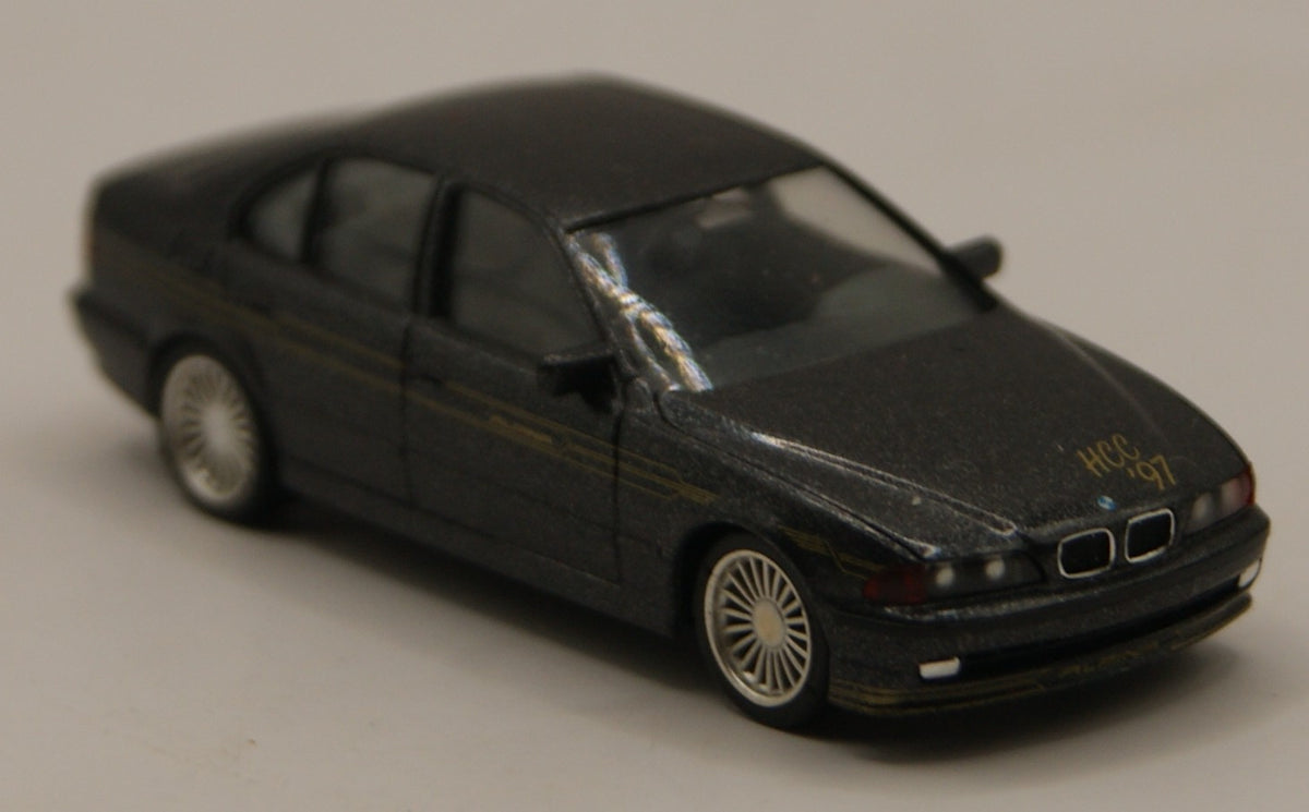 Herpa 101790 BMW Alpina B12 5.7 E38 Limousine schwarz Golddekor H0 1:87