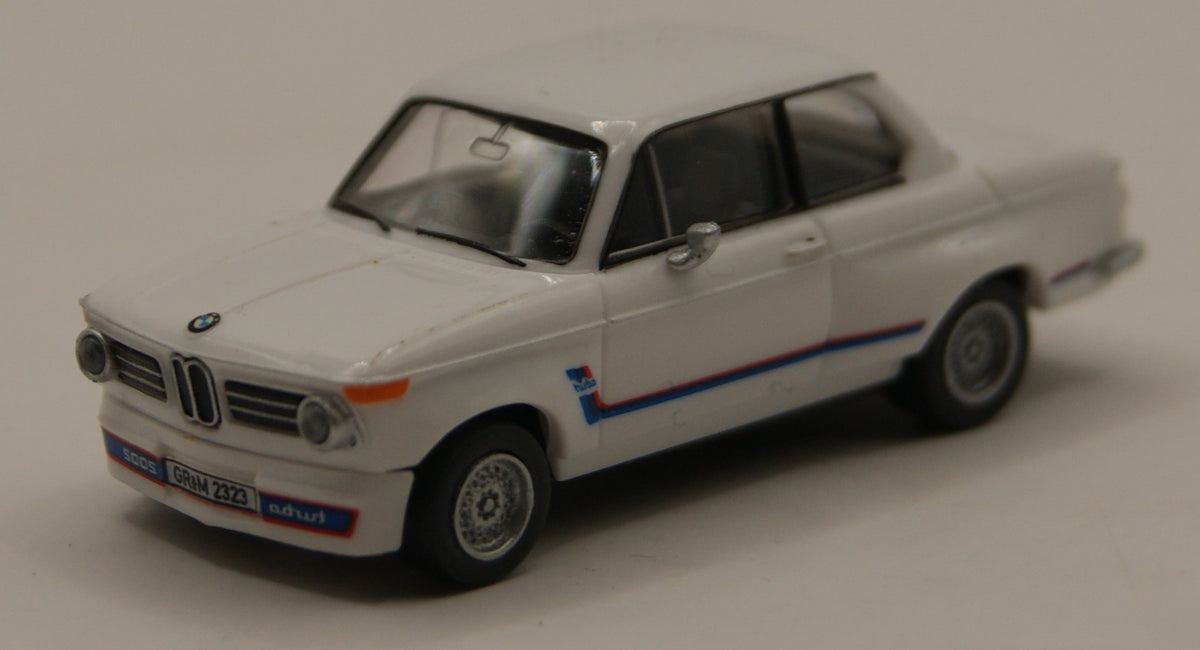 Wiking 018308 BMW 2002 Turbo weiß Motorsport-Dekor Oldtimer H0 1:87