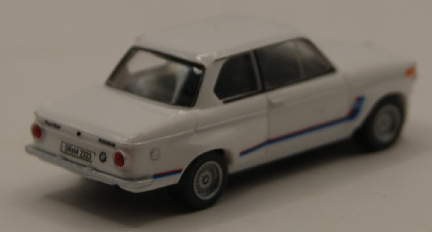 Wiking 018308 BMW 2002 Turbo weiß Motorsport-Dekor Oldtimer H0 1:87