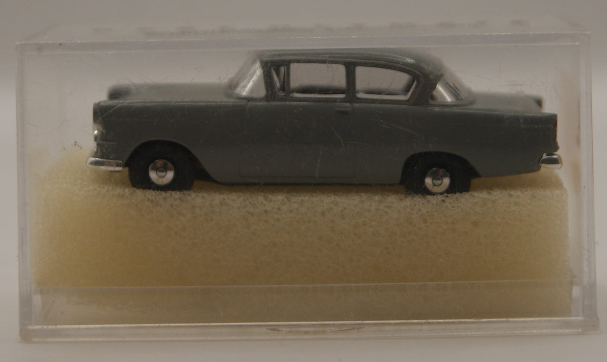 Brekina 20007 Opel Rekord P1 / Olympia Rekord Grau H0 1:87 OVP