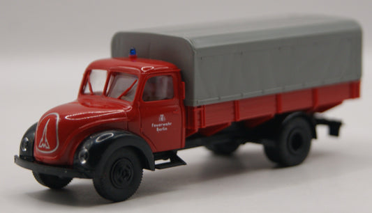 Brekina 42209 Magirus Mercur Pritsche/Plane „Feuerwehr Berlin“ H0 1:87 OVP