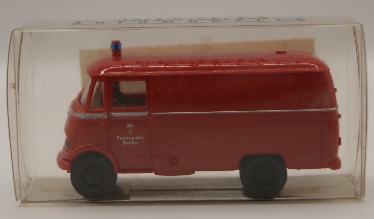 Brekina 36006 Mercedes-Benz L 319 GW Atemschutz „Feuerwehr Berlin“ 150 Jahre Sondermodell H0 1:87 OVP