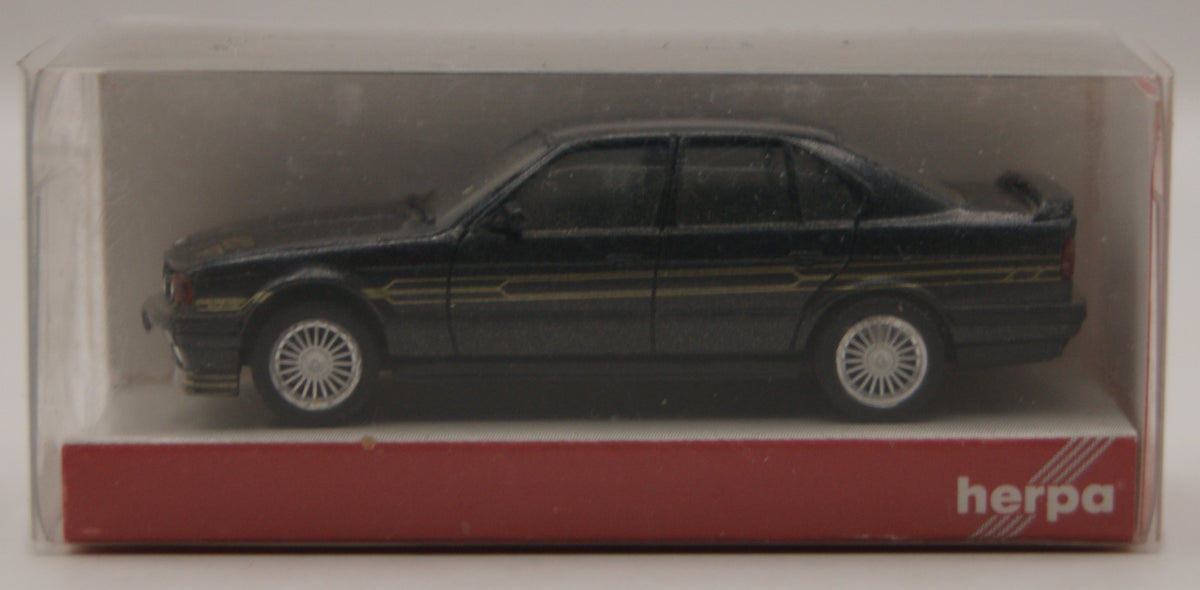 Herpa BMW Alpina B10 Bi-Turbo E34 HCC ’97 Collector’s Club 1:87 H0 Sondermodell