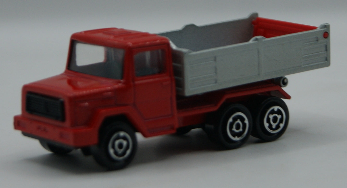 Majorette 205 Magirus Kipper rot/silber 1:100 Vintage Made in France