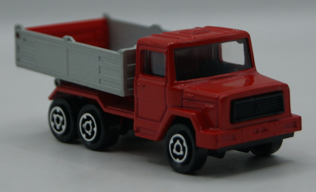 Majorette 205 Magirus Kipper rot/silber 1:100 Vintage Made in France