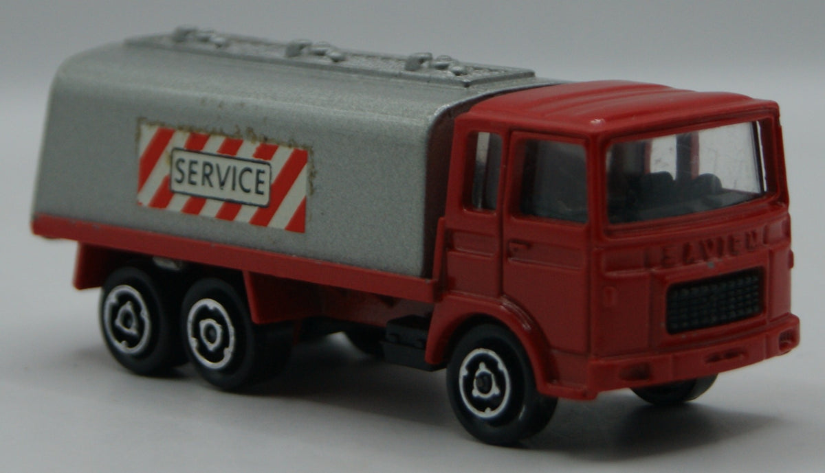 Majorette 245 Saviem Citerne Tankwagen SERVICE rot/silber 1:100 France