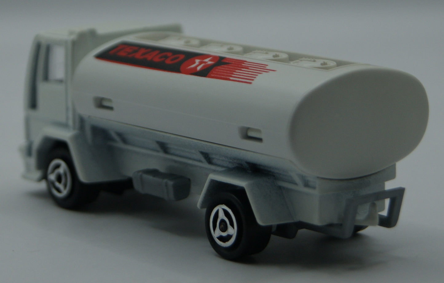 Majorette 245 Ford Cargo Tankwagen TEXACO weiß 1:100 Vintage Made in France