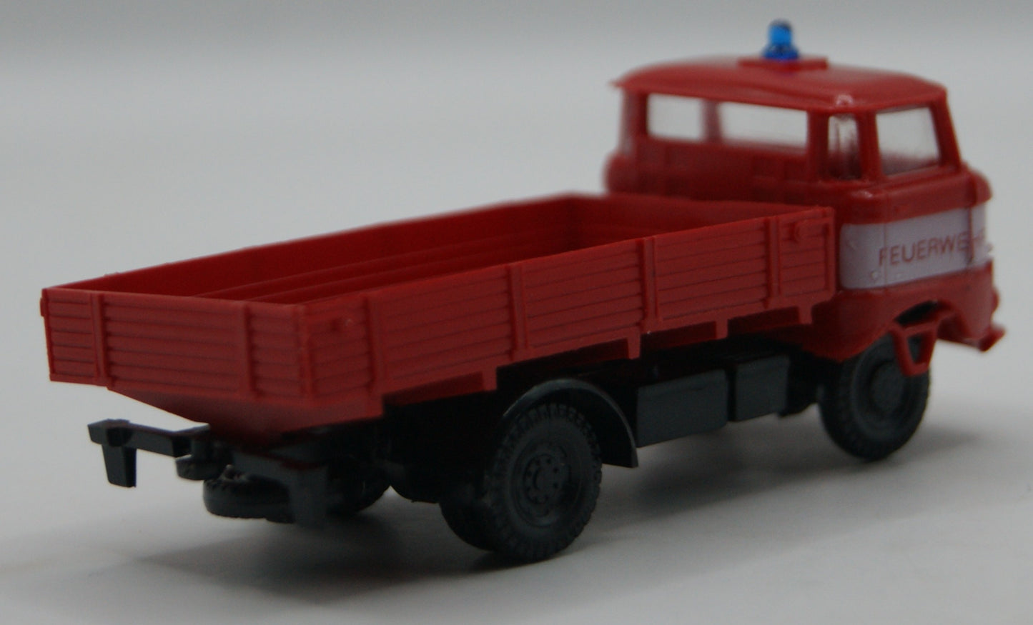 SES IFA W50 L Feuerwehr Pritschen-LKW rot 1:87 H0 DDR Modell mit Box