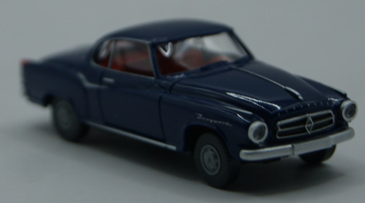 Wiking 823 37 25 Borgward Isabella Coupé mittelblau 1:87 H0 OVP