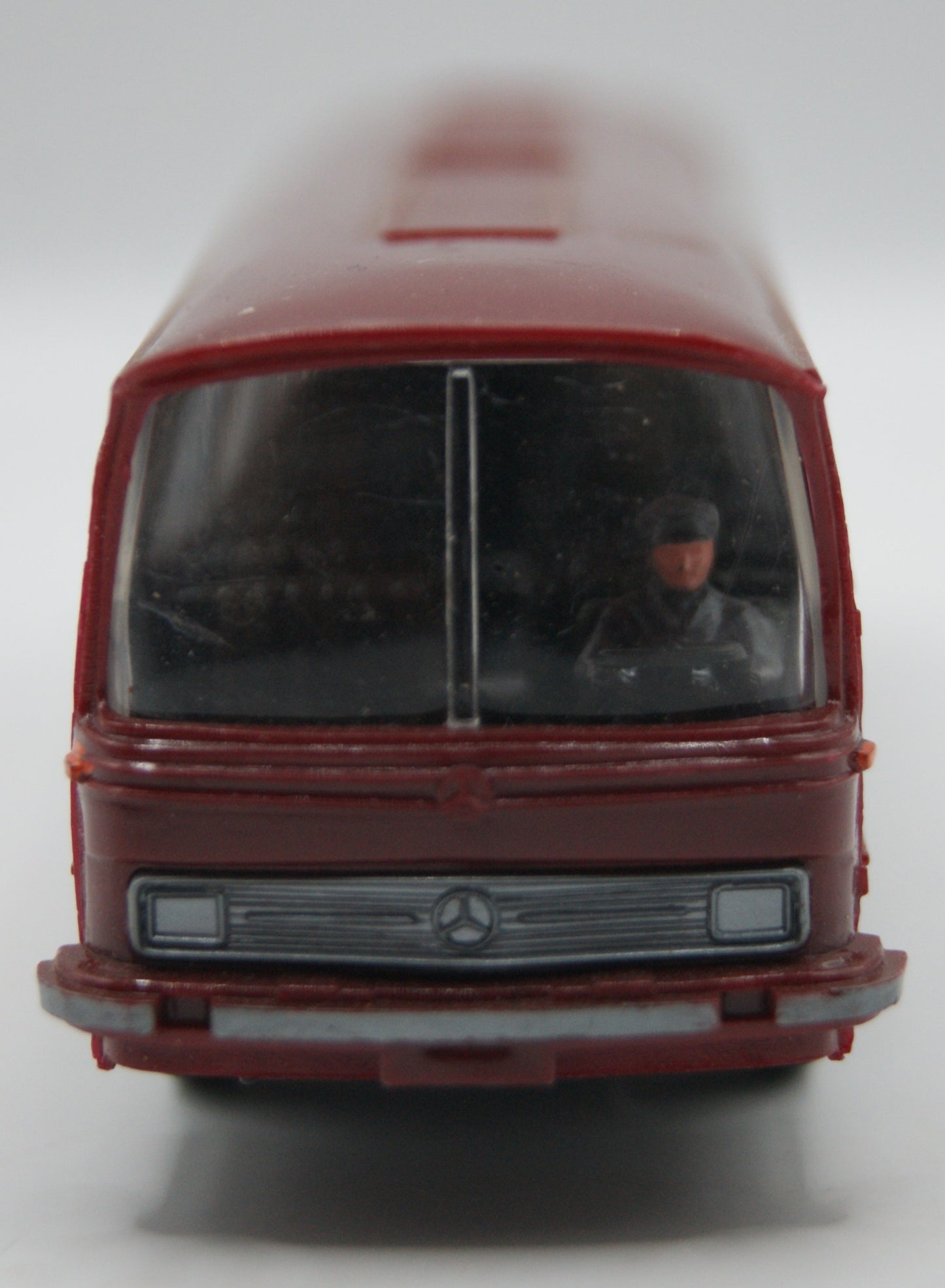 Wiking 709 Mercedes-Benz O 302 Reisebus rotbraun 1:87 H0