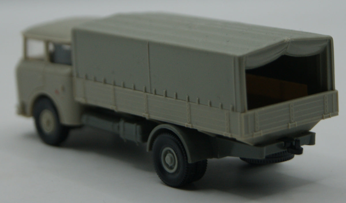 Permot Hruska Škoda S 706 RT Pritschen-LKW Plane grau 1:87 H0
