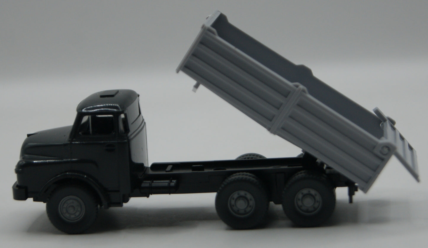 Wiking MAN 26.281 DHAK 6x6 Dreiseitenkipper Kipper 1:87 H0 OVP grau