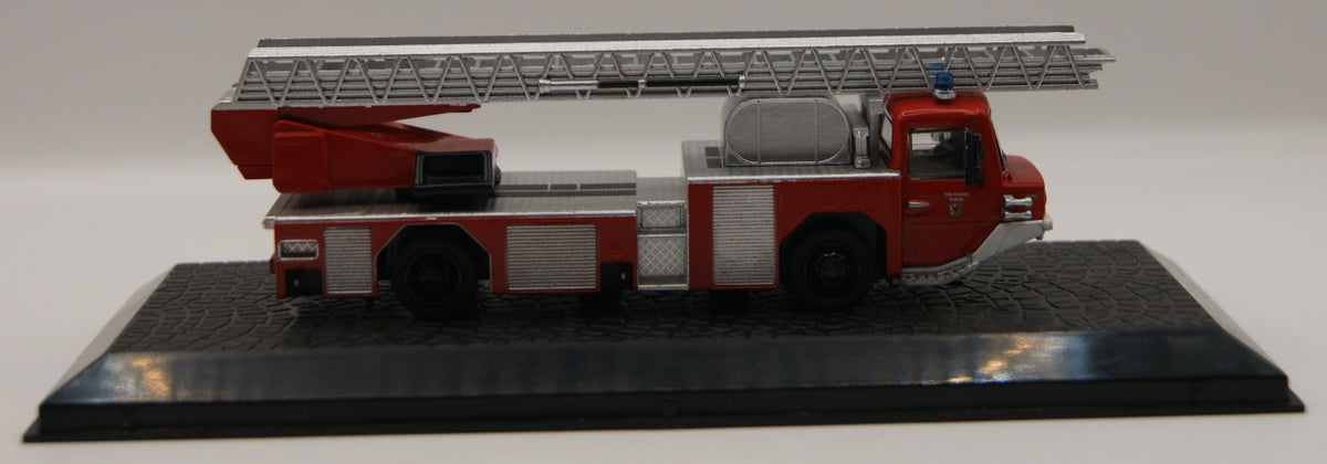 Atlas Iveco Magirus DLK 23-12 n.B. Feuerwehr Karlsruhe Drehleiter 1:72