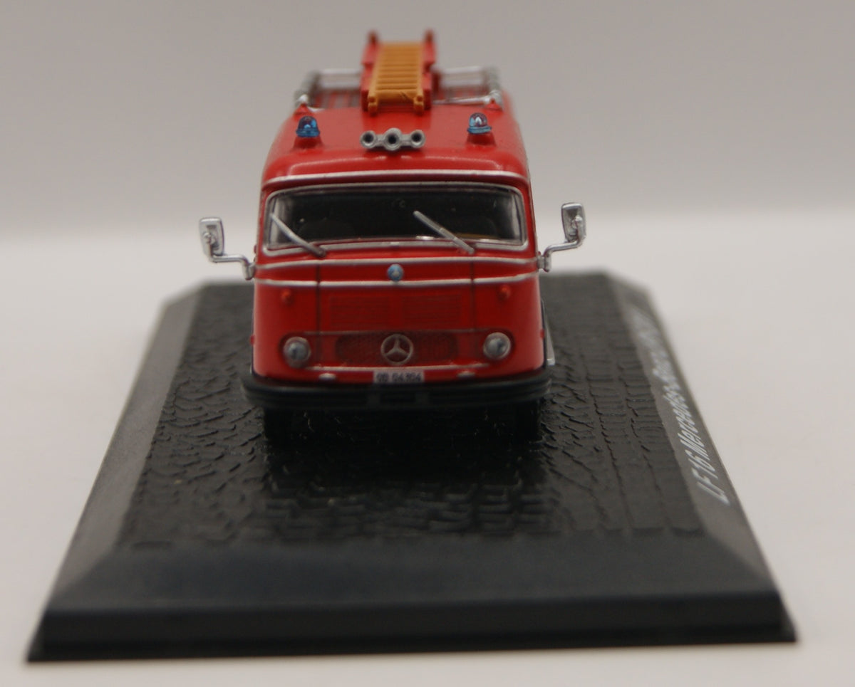 Atlas Mercedes-Benz LPF 311 LF 16 Feuerwehr Löschfahrzeug 1:72