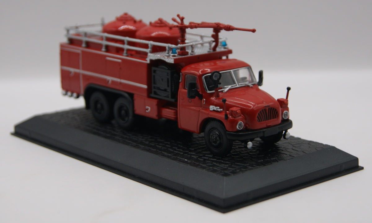 Atlas Tatra 138 P 6x6 PLF 6000 Feuerwehr Tanklöschfahrzeug 1:72