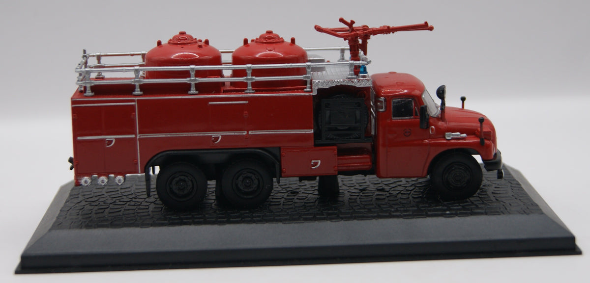 Atlas Tatra 138 P 6x6 PLF 6000 Feuerwehr Tanklöschfahrzeug 1:72