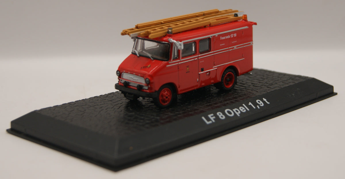 Atlas Opel Blitz 1,9 t LF 8 Feuerwehr Löschfahrzeug 1:72
