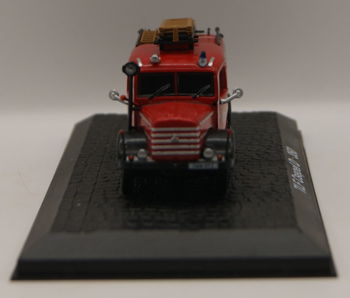 Atlas Csepel D-350 TLF Feuerwehr Kaposvár Tanklöschfahrzeug 1:72