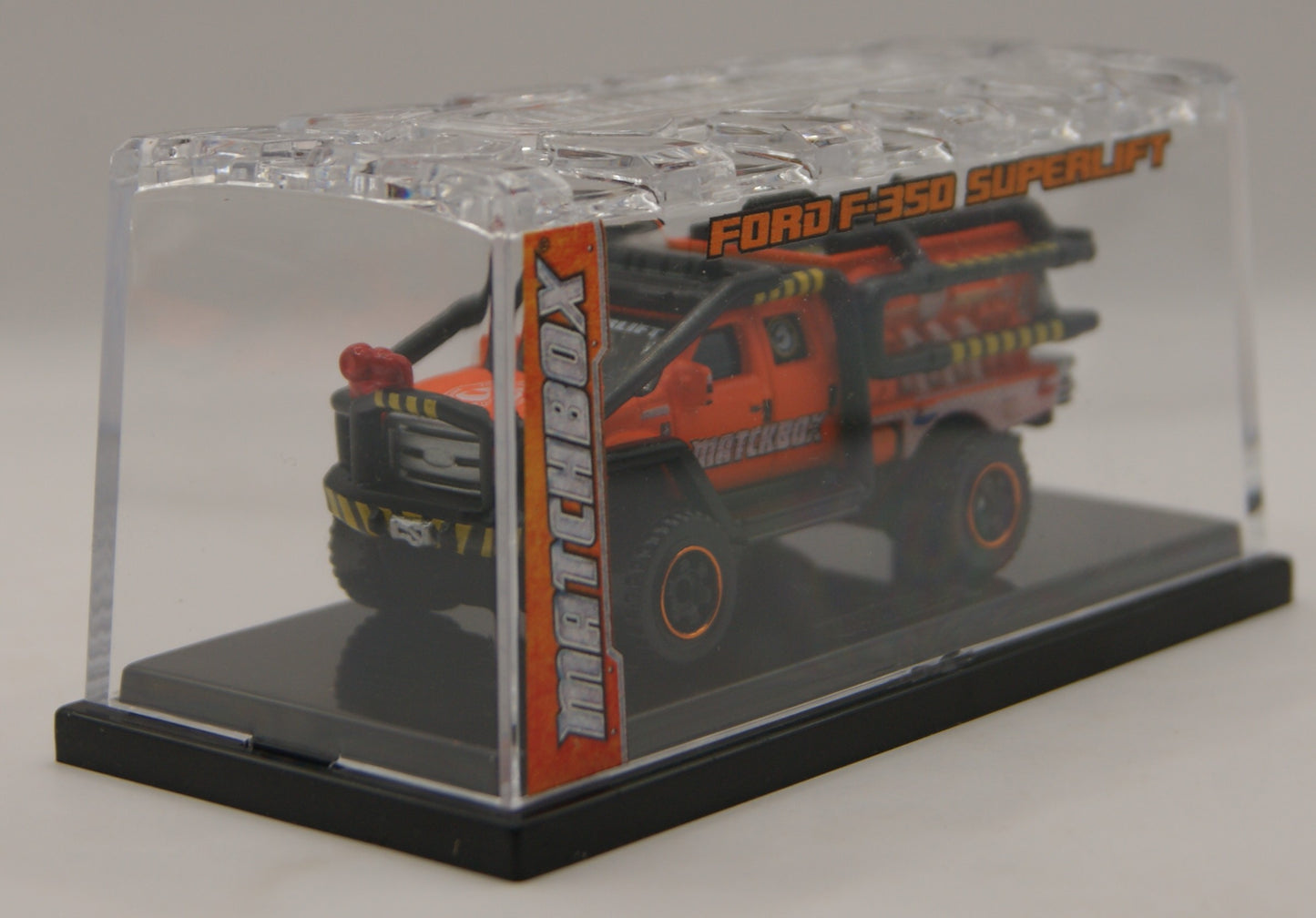 Matchbox Superfast Ford F-350 Super Duty Superlift – SEMA 2011 – Thailand – Box