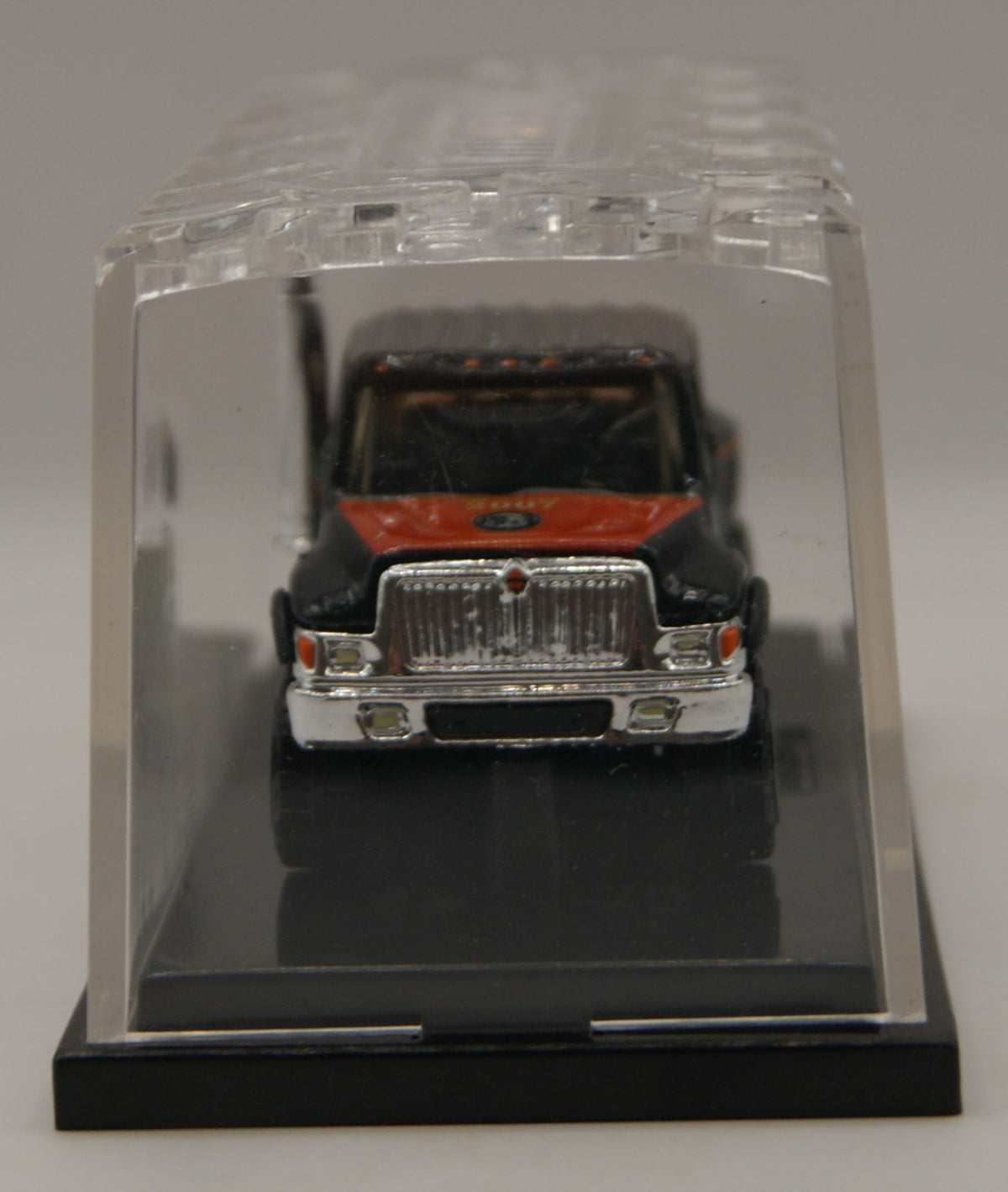 Matchbox Superfast International CXT Truck schwarz-orange – 2007 Pre Toy Fair RAR