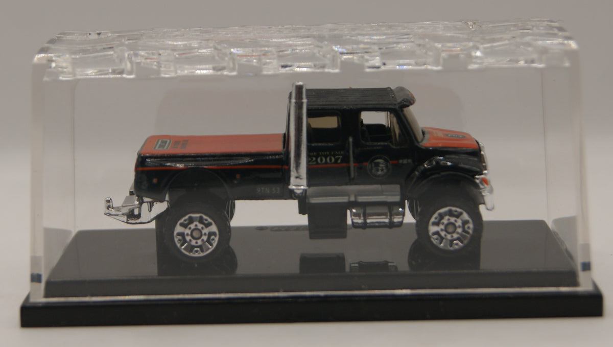 Matchbox Superfast International CXT Truck schwarz-orange – 2007 Pre Toy Fair RAR