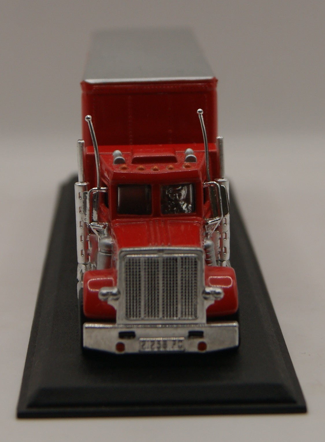 Matchbox Collectibles Peterbilt Sattelzug rot Werbemodell 1:100 Displaysockel