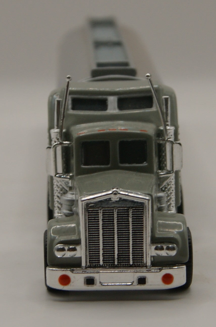 Matchbox Collectibles Kenworth W900 Mobil Tanker CCY12-M 1:100