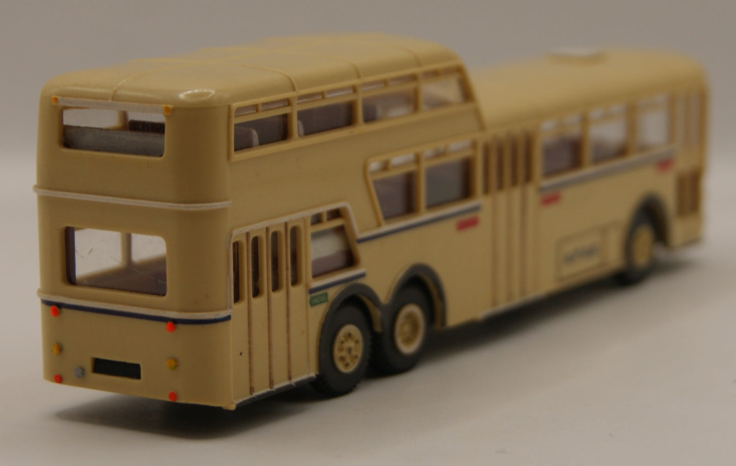 Brekina Mercedes-Benz O 317 Anderthalbdecker AFAG Flensburg Bus H0 1:87