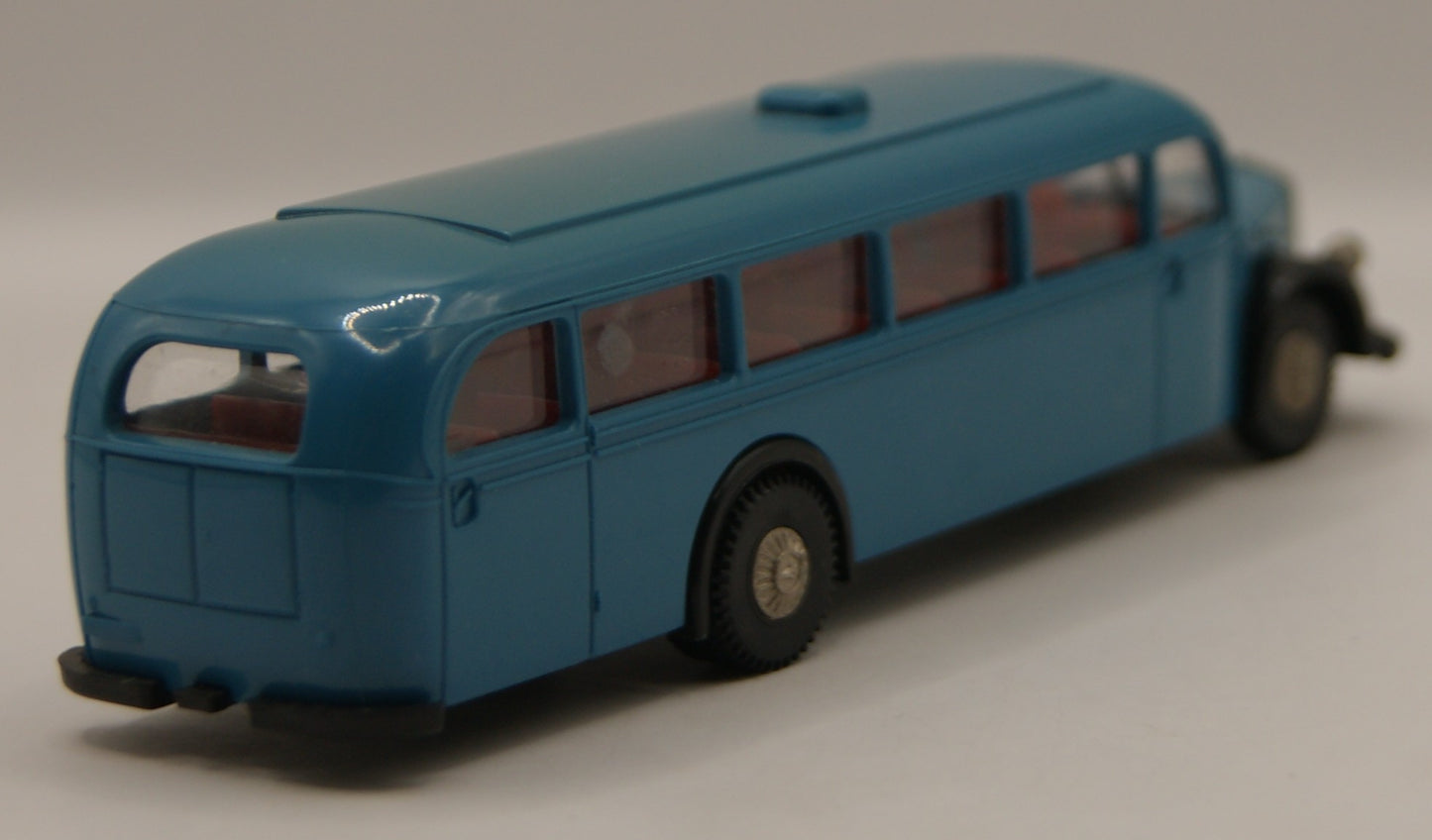 Brekina Mercedes-Benz O 5000 Reisebus blau neutral Oldtimer H0 1:87