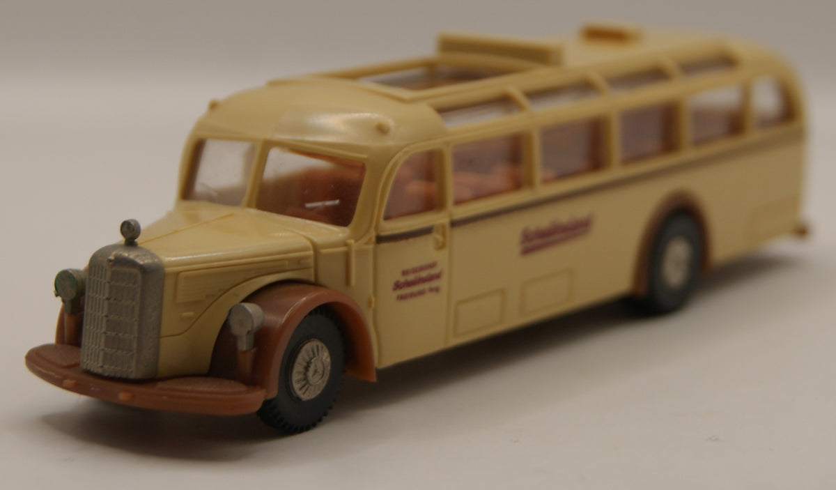 Brekina 5130 Mercedes-Benz O 5000 Schauinsland Reisebus H0 1:87