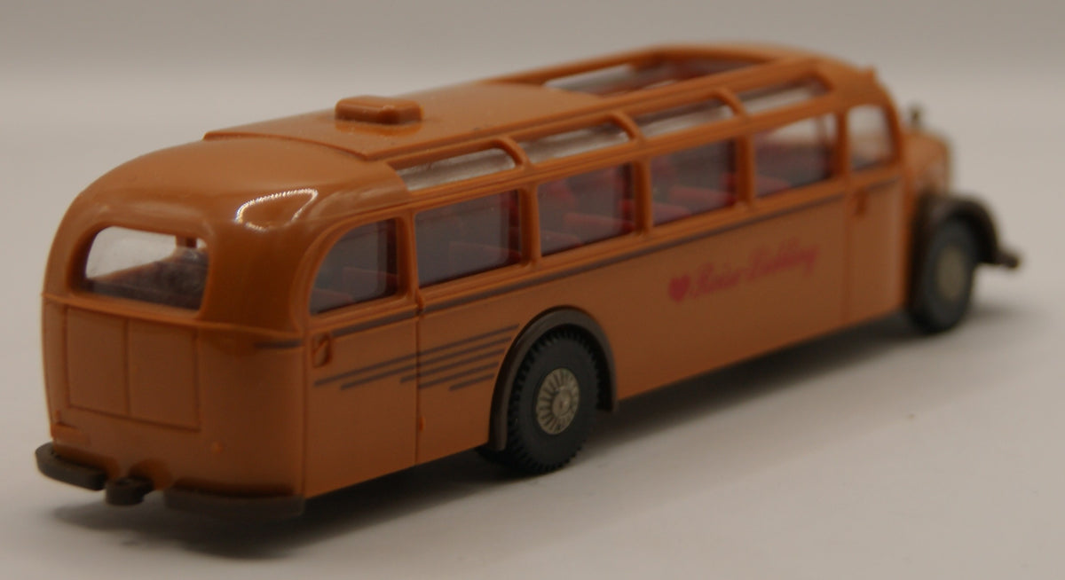 Brekina Mercedes-Benz O 5000 Reise-Liebling Reisebus braungelb H0 1:87