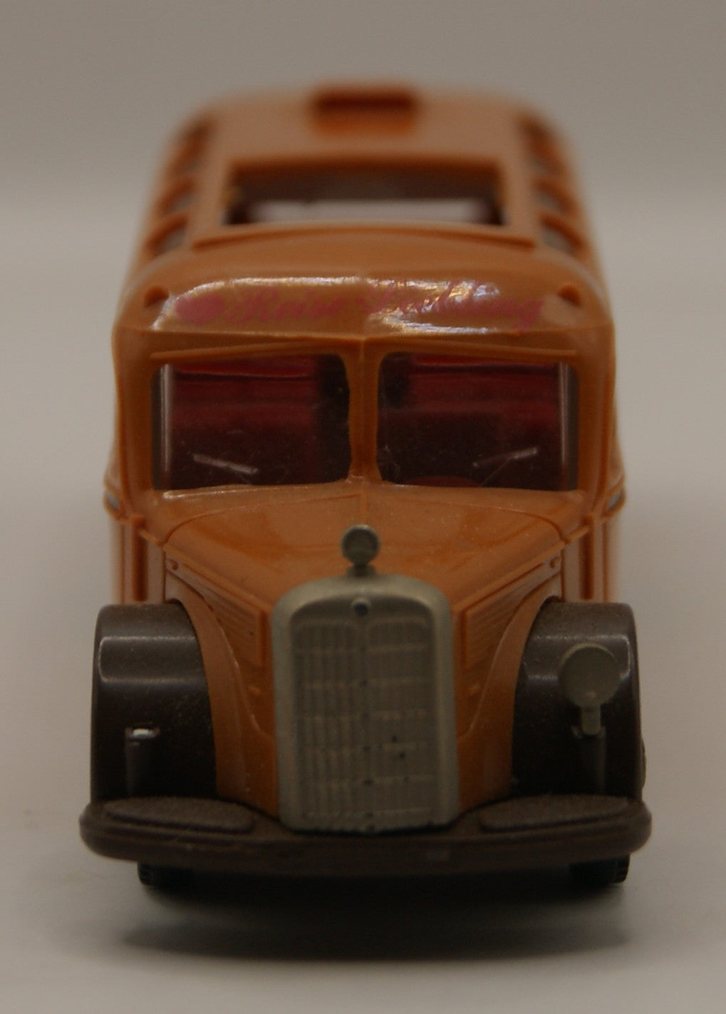 Brekina Mercedes-Benz O 5000 Reise-Liebling Reisebus braungelb H0 1:87