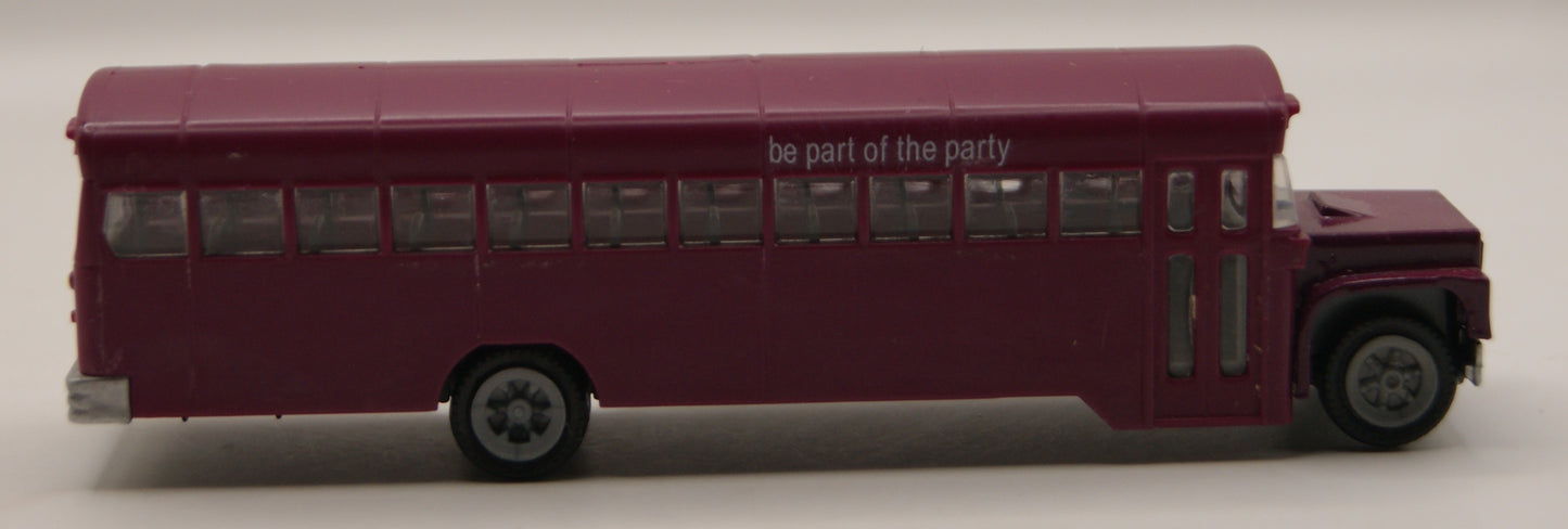 Hümmer Werbung H0 1:87 GMC S6000 School Bus Mixery Karlsberg Werbemodell