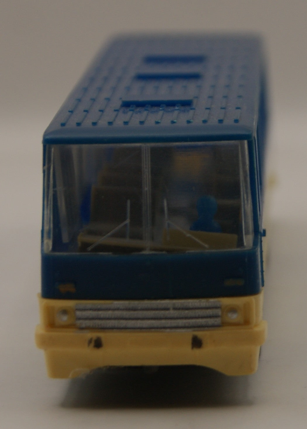 Ikarus 260 Stadtbus H0 1:87 blau creme DDR Modellbus ohne OVP