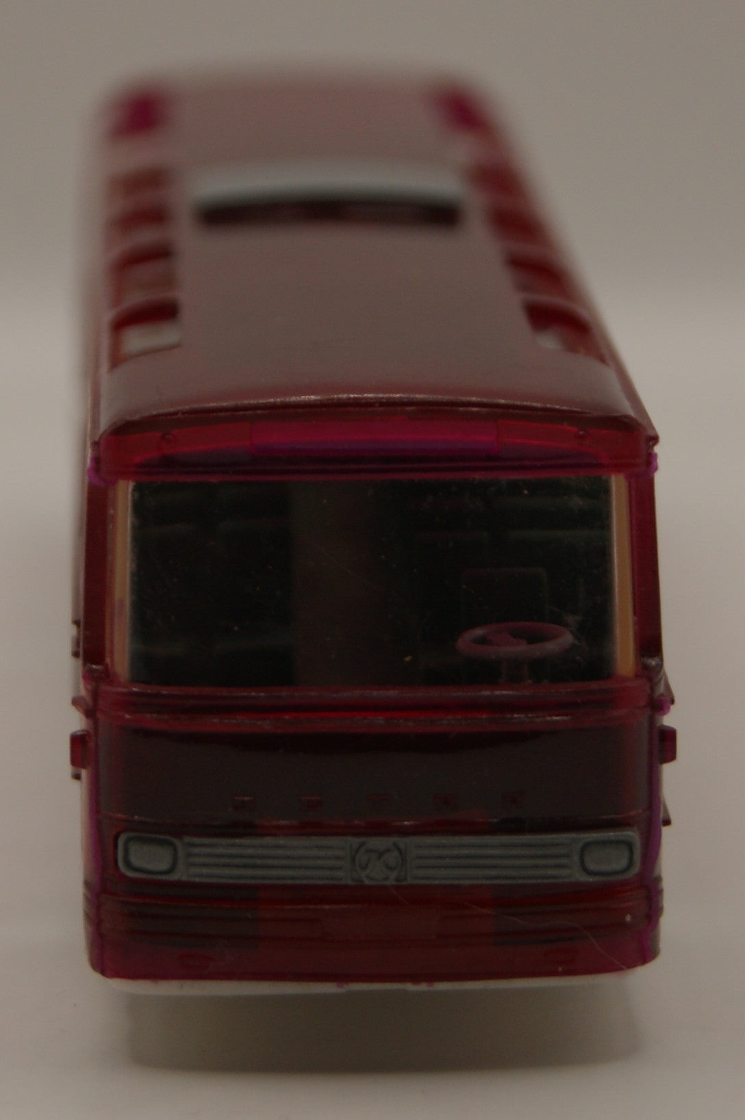 Stettnisch IMU Setra S 140 ES H0 1:87 transparent rot Reisebus Modellbus