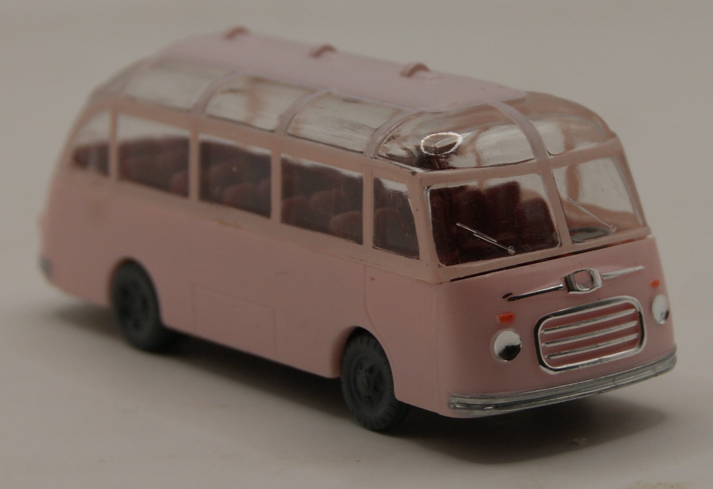 Bayern Modell Setra S6 H0 1:87 rosa Panoramabus Reisebus Modellbus