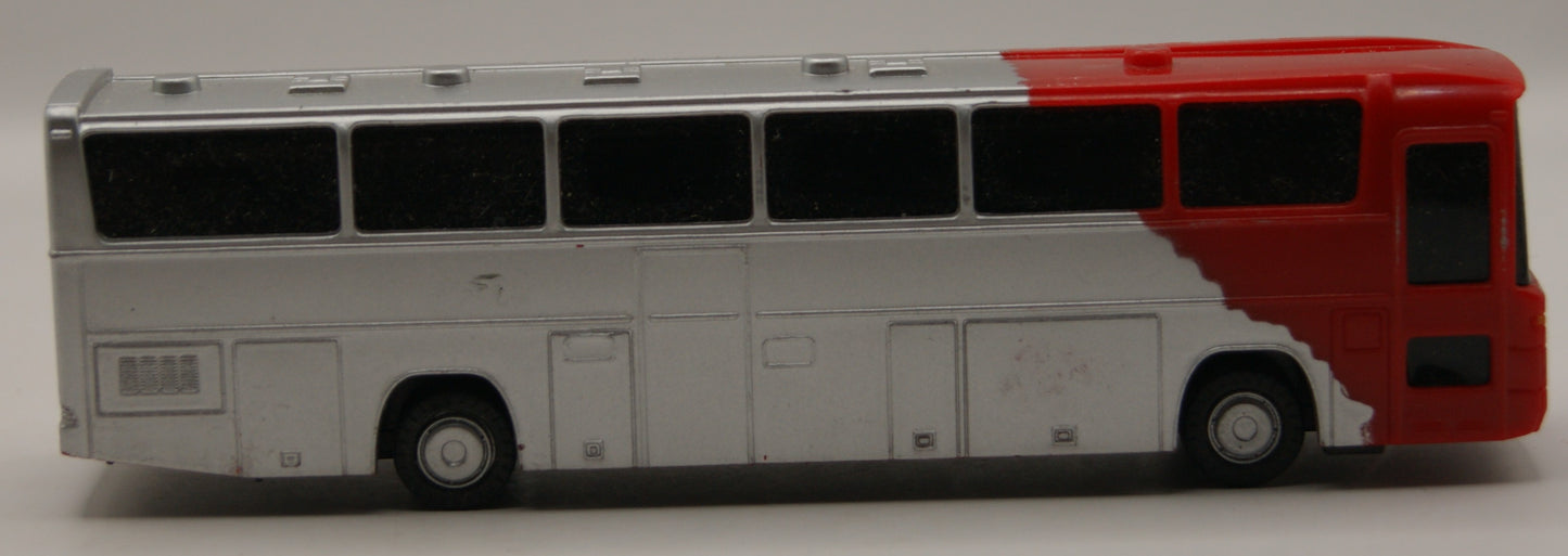 H0 1:87 Reisebus Teambus Deutschland rot silber Modellbus ohne OVP
