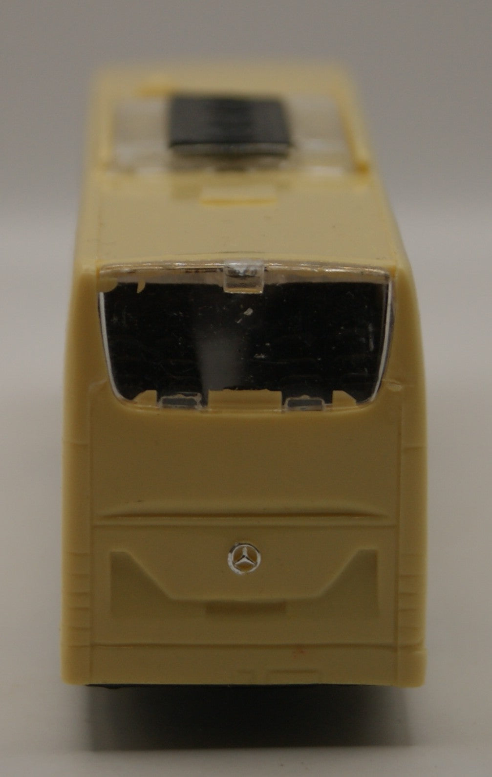 Mercedes-Benz O 404 Reisebus H0 1:87 beige Modellbus ohne OVP