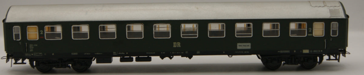Schicht 426/50 DR Reisezugwagen B4ge 2. Klasse H0 1:87 OVP