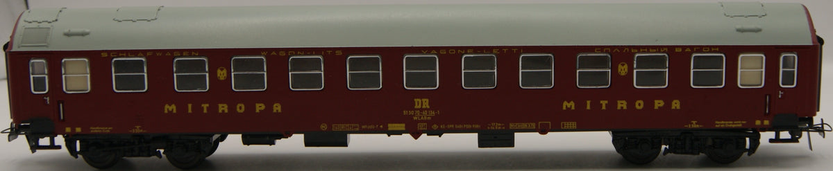 Schicht 426/58 DR MITROPA Schlafwagen WLABm H0 1:87 beleuchtet OVP