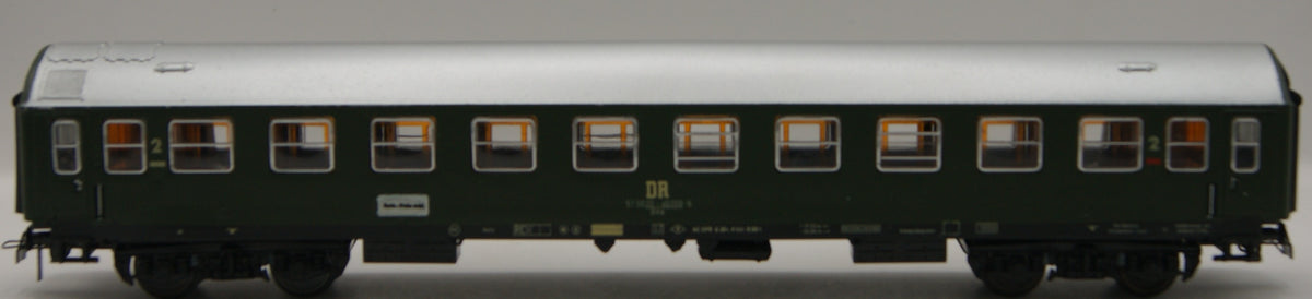 Schicht 426/50 DR Reisezugwagen B4ge 2. Klasse beleuchtet H0 1:87