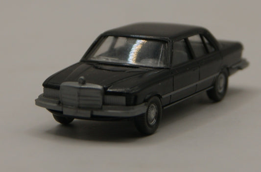 Wiking Mercedes-Benz 500 SE W126 dunkelgrau H0 1:87 Modellauto