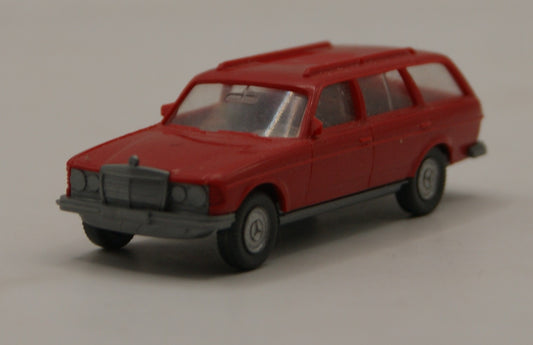 Wiking Mercedes-Benz 250 T W123 Kombi rot H0 1:87 Modellauto