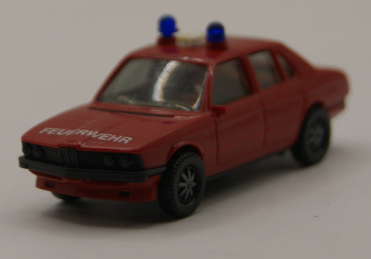 Herpa BMW 528i E28 Feuerwehr rot 2 Blaulichter H0 1:87 lose
