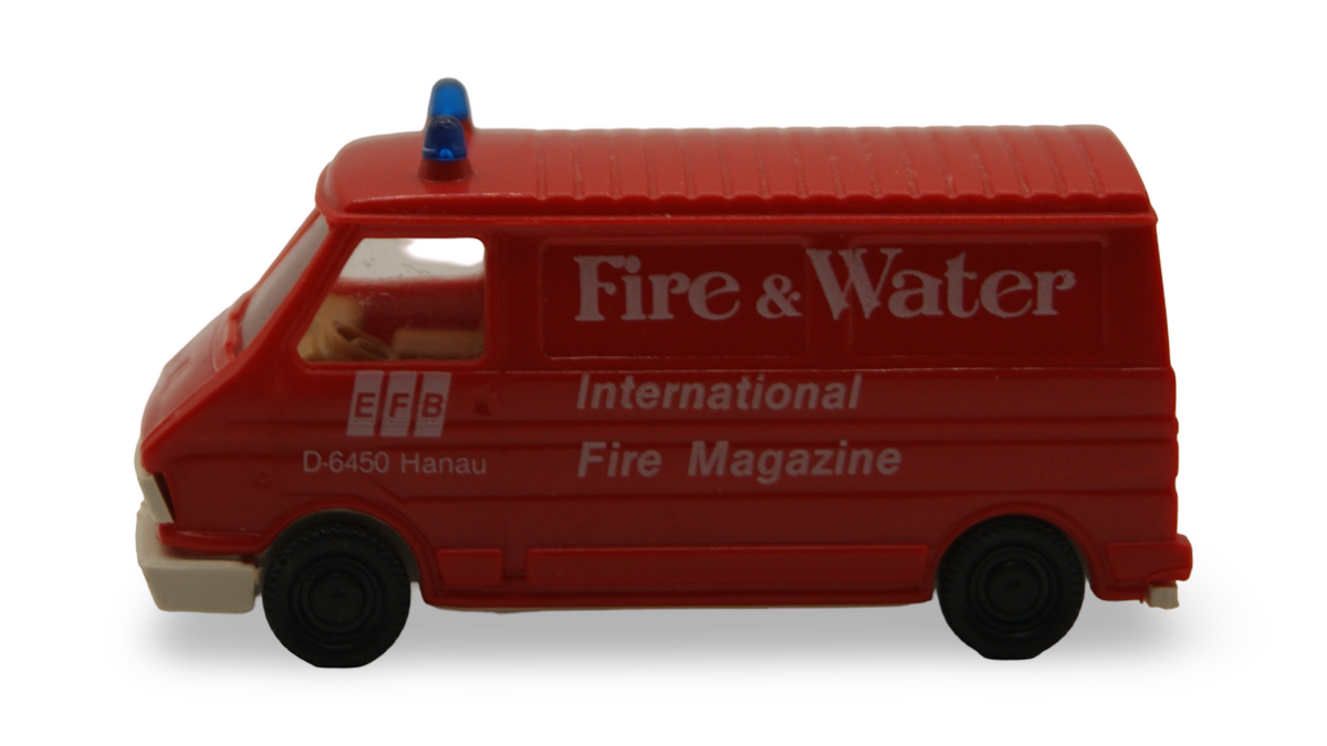 Praliné Fiat 242 Feuerwehr Fire & Water International Fire Magazine 1:87