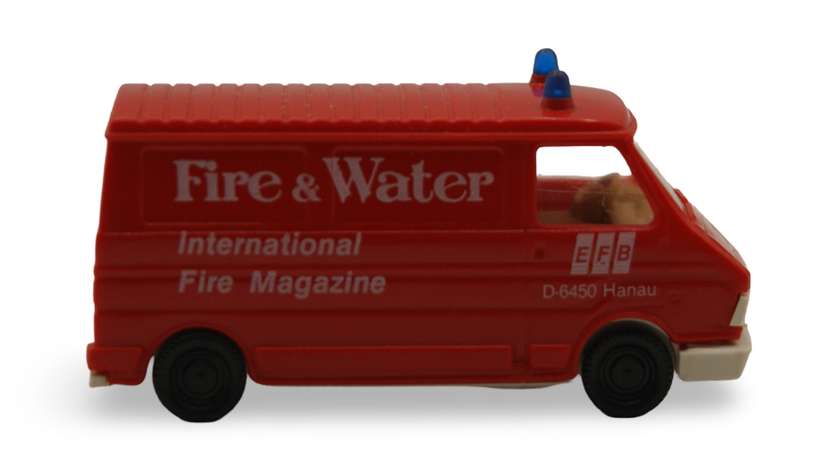 Praliné Fiat 242 Feuerwehr Fire & Water International Fire Magazine 1:87
