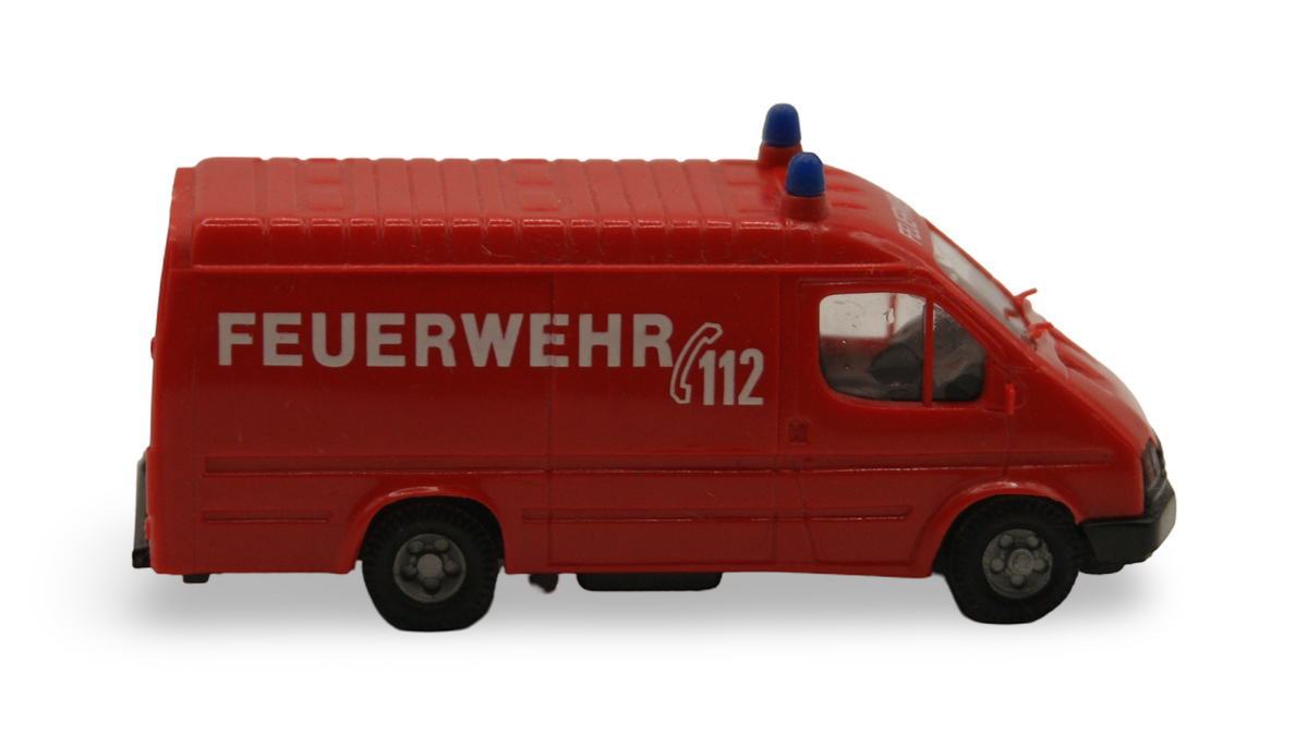 Praline Ford Transit Feuerwehr 112 Kastenwagen Rot 1:87 H0