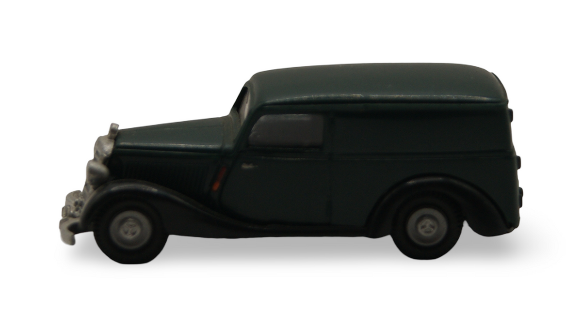Praline Mercedes-Benz 170 V Kastenwagen Dunkelgrün 1:87 H0