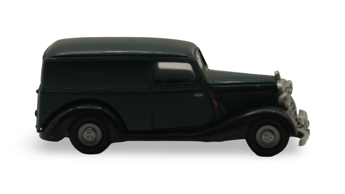 Praline Mercedes-Benz 170 V Kastenwagen Dunkelgrün 1:87 H0