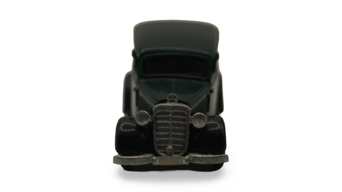 Praline Mercedes-Benz 170 V Kastenwagen Dunkelgrün 1:87 H0